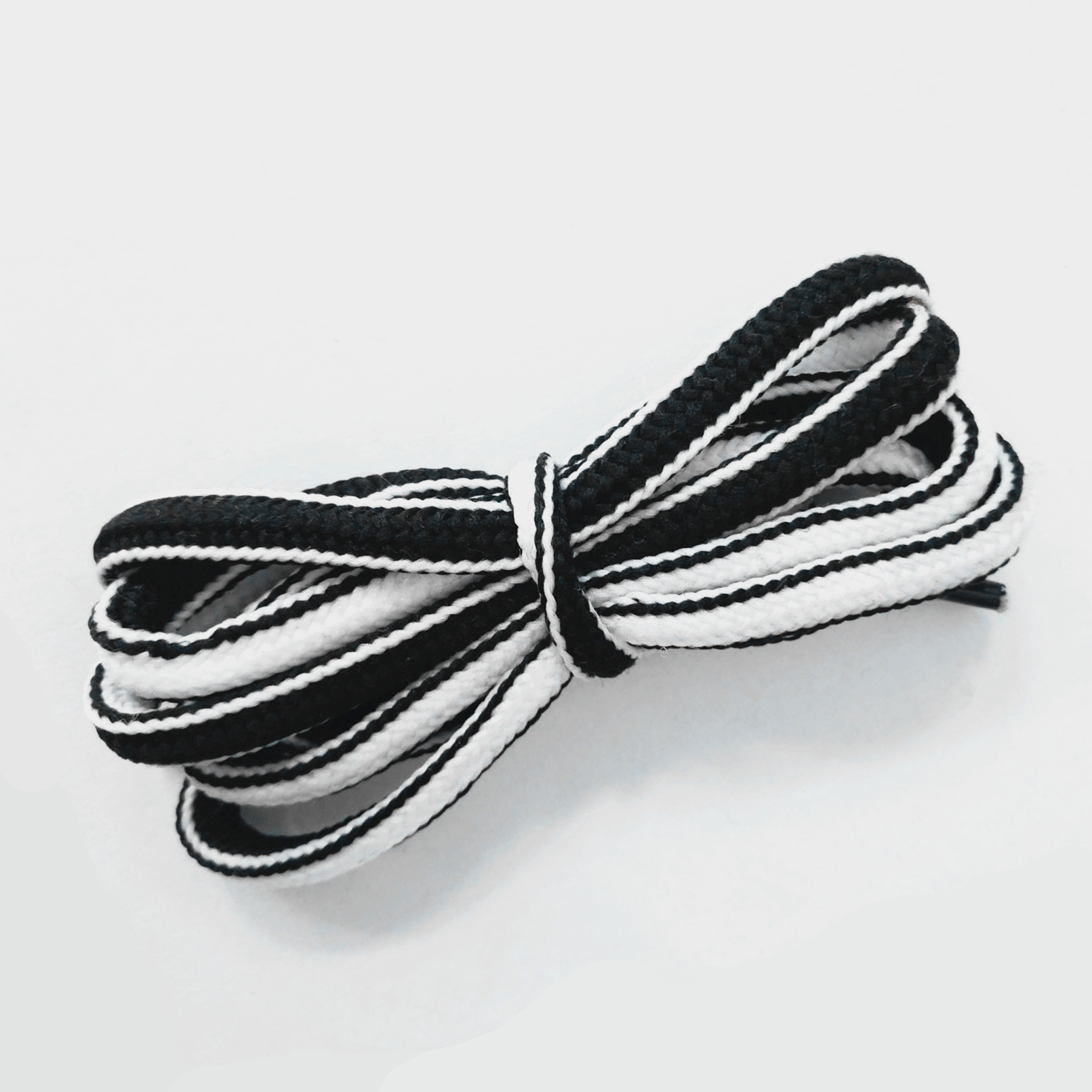 Shoelaces-002